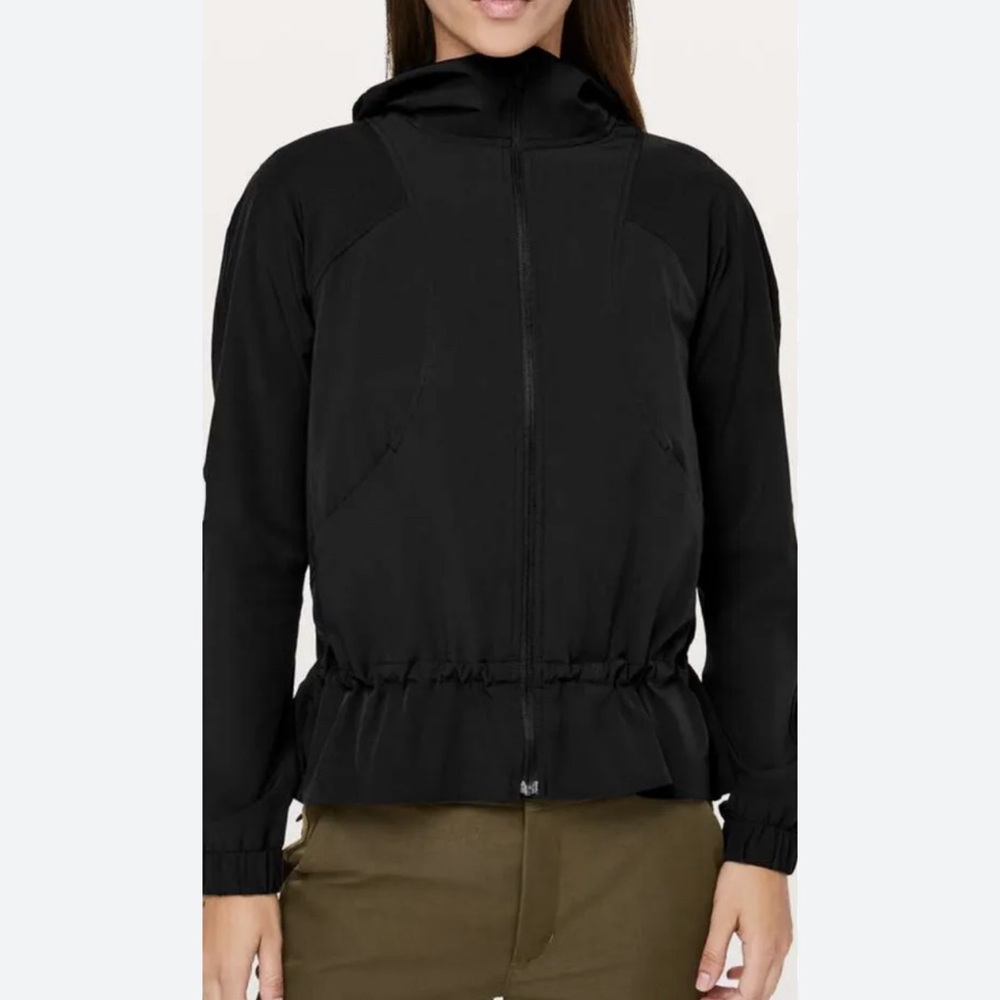 LULU RAINJACKET